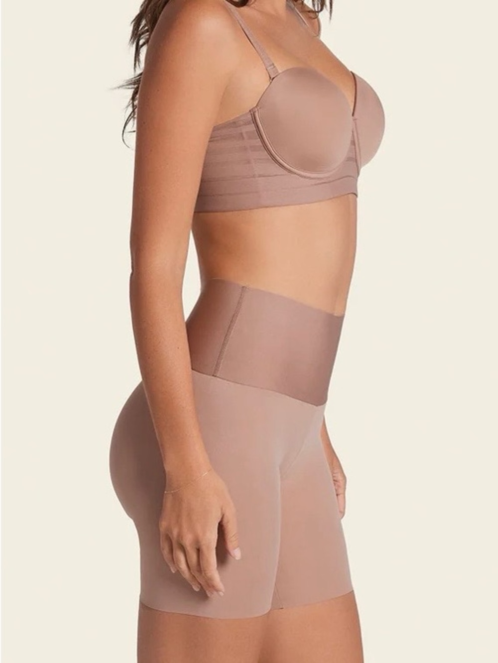 Leonisa Stay-in-Place Seamless Shapewear Shorts - Small